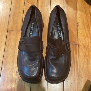 Nine West brown loafer size 8 vintage